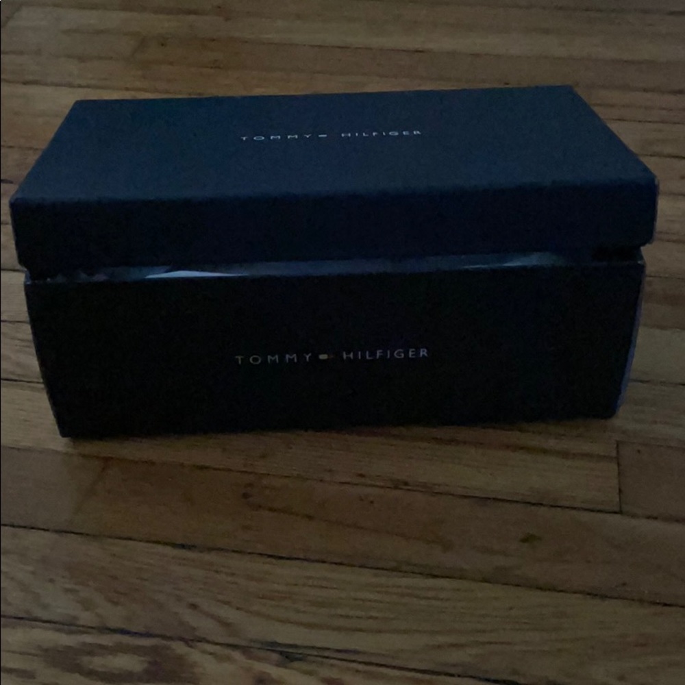 Tommy Hilfiger sneakers